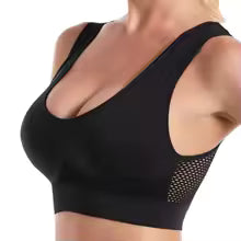 Plus Size Breathable Sports Bra (S–7XL) – Wire-Free Shockproof Support for Running & Yoga